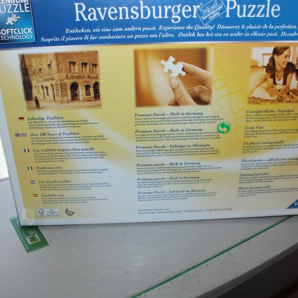 Ravensburger Dragon Puzzle, 1000 pieces - Picture 3 of 3